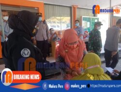 Penerima BST Diwajibkan Lakukan Vaksinasi, Masyarakat Sumenep Protes di Depan Wabub