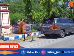 Tidak Patuh Aturan, Kendaraan Nasabah Bank Jatim Sumenep Terparkir Liar