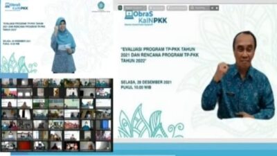 TP PKK Pusat Evaluasi Program 2021 dan Bahas Rencana Program 2022