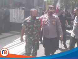 Kapolres Gresik Pantau Langsung Eksekusi Rumah di Jalan Panglima Sudirman