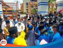 Dinilai tidak Becus Penyaluran Bansos, PC PMII Sampang Kembali Mengepung Kantor DPRD