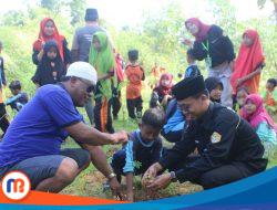 Demi Menjaga Keasrian Desa, Mahasiswa KKN-T 39 UTM Melakukan Giat Penanaman 1.000 Pohon
