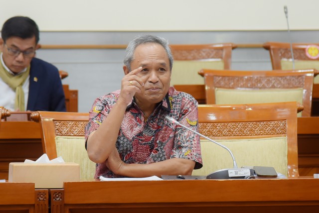 Anggota Komisi III DPR RI dari Fraksi Partai Demokrat Benny K. Harman (Sumber: Parlementaria, 2023).