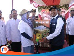 11 Poktan Terima Bantuan dari DKPP Sumenep dalam Acara Panen Raya Padi Nusantara 