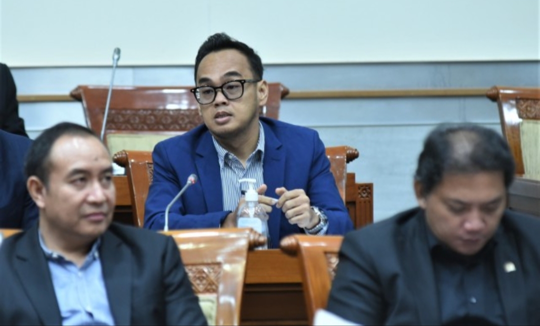 Anggota Komisi III DPR RI Rano Alfath dalam RDPU Komisi III bersama Tim Komnas Anti TPPU, Senayan, Jakarta, Rabu (29/3/2023). Foto : Jaka/Man