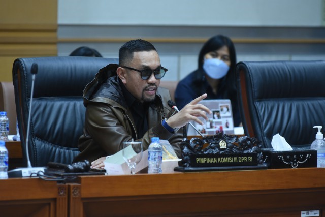 Wakil Ketua Komisi III DPR RI Ahmad Sahroni. Foto: Jaka/nr (Sumber foto: DPR-RI, 2023).