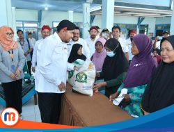 Bantu Masyarakat, Bupati Sumenep Salurkan CBP 2023 kepada Ribuan KPM 