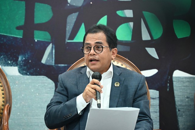 Sekretaris Jenderal (Sekjen) Dewan Perwakilan Rakyat Republik Indonesia (DPR-RI) Indra Iskandar. Foto: Andri/nr (Sumber: DPR-RI, 2023).