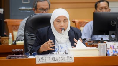 Wakil Ketua Komisi VIII DPR-RI Diah Pitaloka dari Fraksi PDI-Perjuangan. Foto: Runi/nr (Sumber: Parlementaria, 2023).