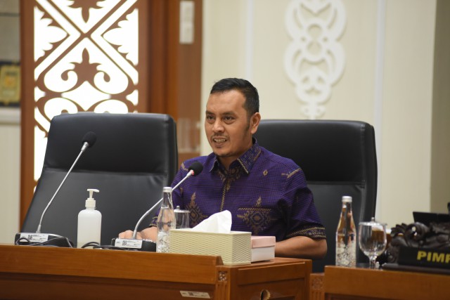 Willy Aditya, Anggota Komisi IX DPR-RI dari Fraksi Partai NasDem. Foto: Jaka/nr (Sumber: Parlementaria, 2023).