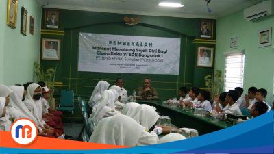 BPRS Bhakti Sumekar Bekali Siswa Kelas VI Bangselok I Sumenep untuk Menabung Sejak Dini 