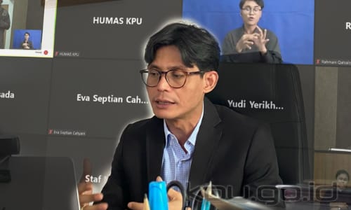 Anggota Komisi Pemilihan Umum (KPU), August Mellaz, saat menjadi pembicara dalam AE Priyono Democracy Forum dengan tema “Young People in Countering Disinformation in The Run-Up to 2024 Election” secara daring pada Selasa, 30 Januari 2024