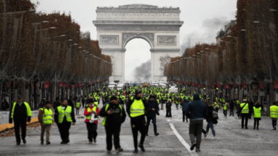 Suana protes demonstran rompi kuning di Prancis tahun 2018