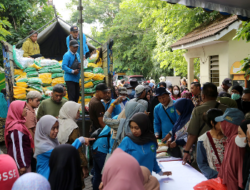 Stabilisasi Pasokan dan Harga Pangan: Pemkot Surabaya Gelar GPM di Rusun Penjaringansari