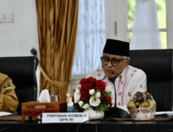 DPR Minta Penyelenggara Pemilu Segera Selesaikan Potensi Data Pemilih Ganda