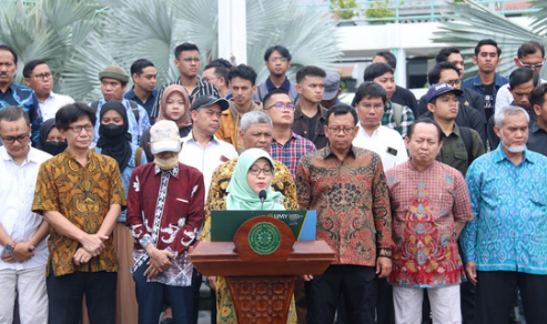 Dewan Guru Besar Universitas Muhammadiyah Yogyakarta (UMY) mengeluarkan pernyataan sikap sebegai pesan moral kepada penyelenggara negara, pada Sabtu (3/2/2024)