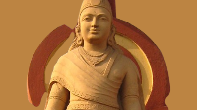 Patung Chandragupta Maurya adalah tokoh besar pemersatu, memimpin Dinasti Maurya, di India sebelum masehi