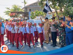 Semarak! Lomba Gerak Jalan Tingkat SD/MI Warnai Perayaan HUT RI ke-79 di Tanjungbumi