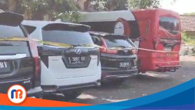 Viral! KPK Sita 7 Mobil di Bangkalan Setelah Geledah Beberapa Rumah