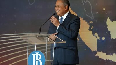 Perry Warjiyo, Gubernur Bank Indonesia, dalam Forum Investasi Tahunan (FIT) 2025 di Bali pada Kamis-Jumat (23-24/01/2025)