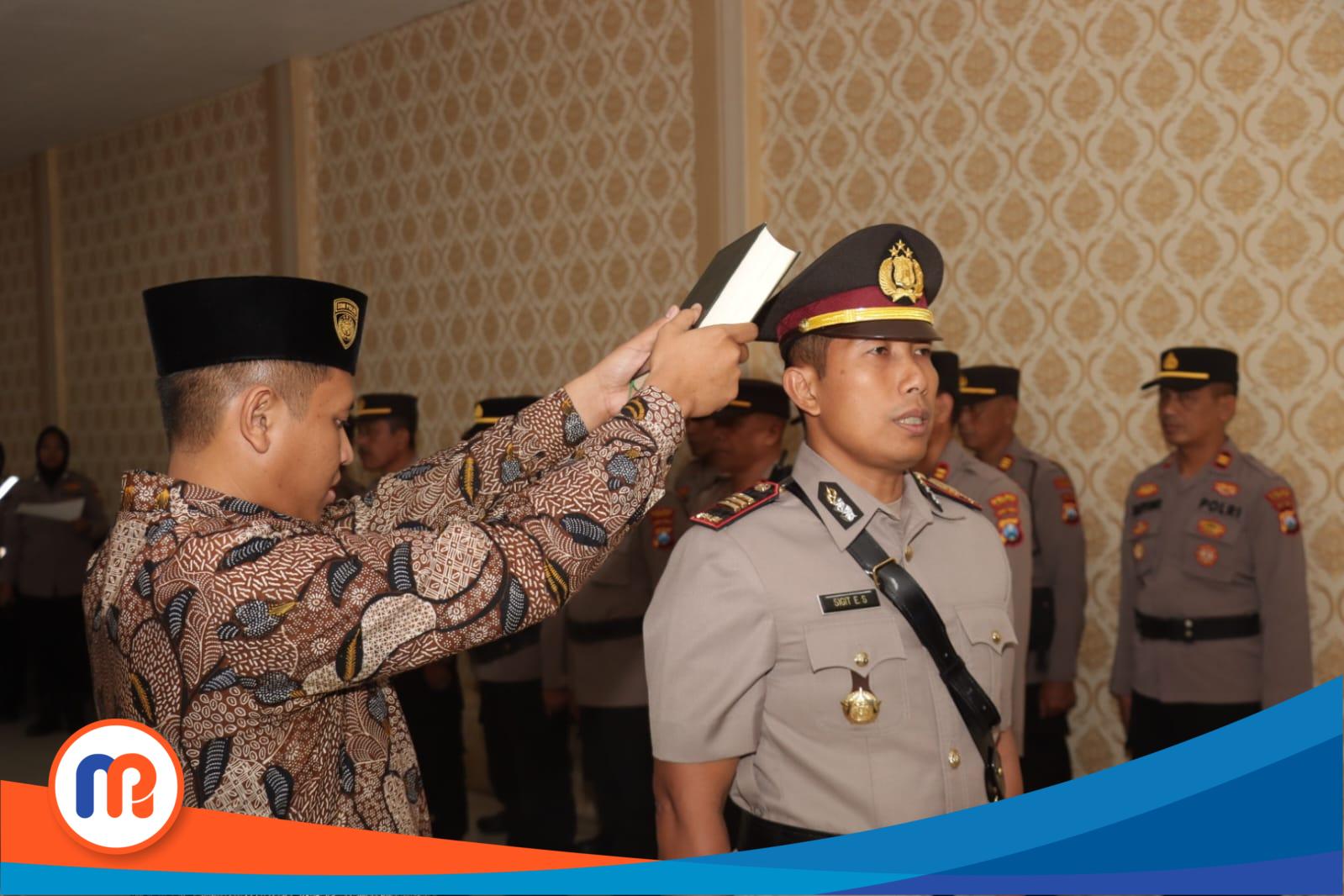 AKP Sigit Ekan Sahudi, saat diambil sumpah jabatan sebagai Kasatlantas Polres Sampang