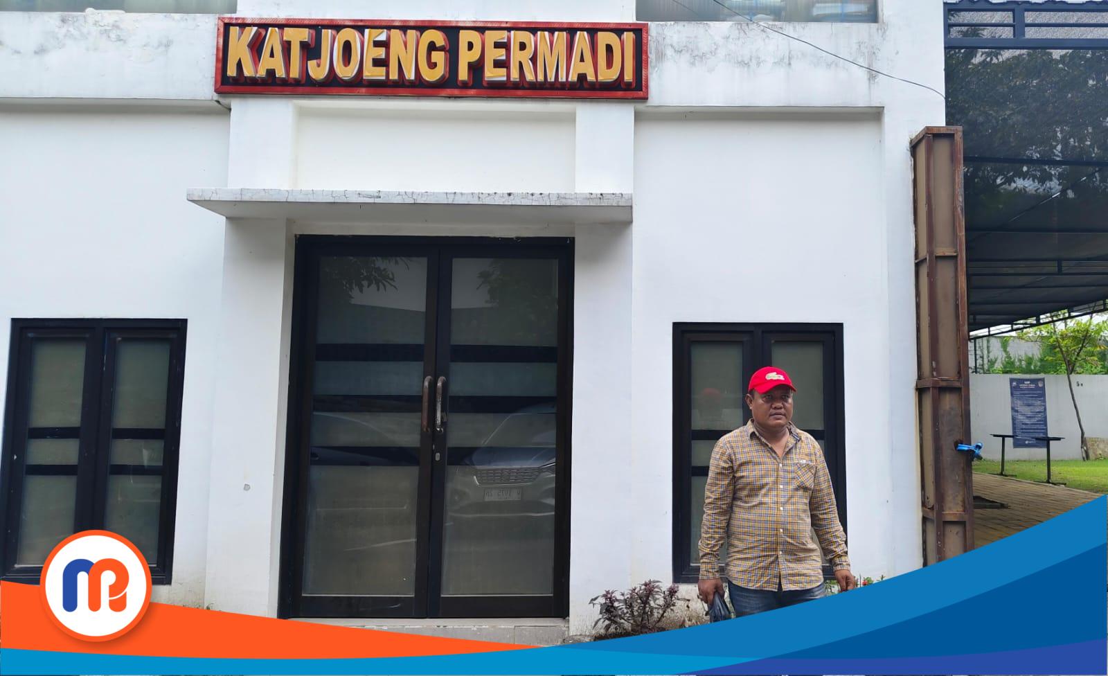 Achmad Rifai, Sekretaris Jenderal DPP LSM Lasbandra saat berada di Polda Jatim