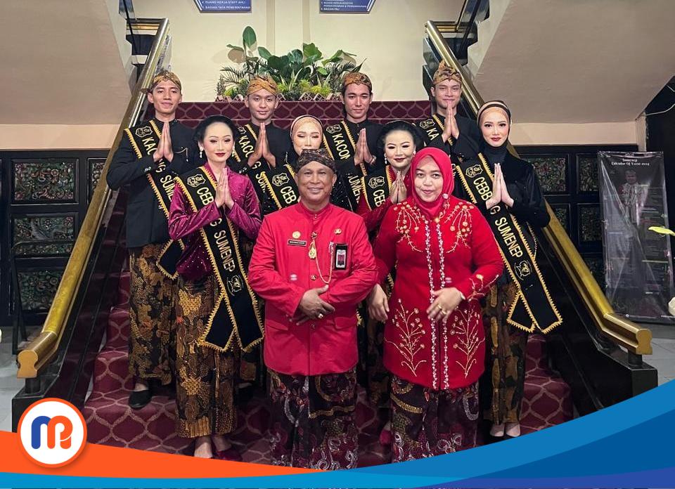 Foto bersama Mohammad Iksan, Kepala Dinas Kebudayaan, Pemuda, Olahraga, dan Pariwisata (Kadisbudporapar) Kabupaten Sumenep bersama istrinya pada beberapa waktu lalu