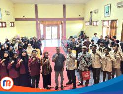 Bersama FPUM, HMP PPKn STKIP PGRI Sumenep Bedah Buku Inovasi Pengawasan Pemilu