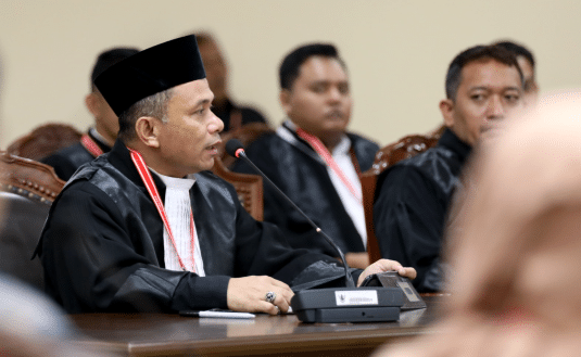 Mulyadi Marks Phillian selaku kuasa hukum Pemohon pada sidang Konfirmasi Penarikan Permohonan Perkara Nomor 263/PHPU.GUB-XXIII/2025 Perselisihan Hasil Pemilihan Umum Gubernur Jawa Tengah