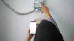 Diskon tarif listrik 50% ke pelanggan rumah tangga dengan daya 2.200 Volt Ampere (VA) ke bawah oleh PT PLN (Persero) mulai 1 Januari hingga Fabruari 2025