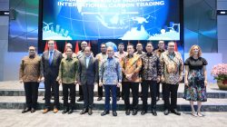 Peresmian Perdagangan Internasional Perdana Unit Karbon Indonesia melalui Bursa Karbon Indonesia (IDXCarbon) di Main Hall Bursa Efek Indonesia (BEI), Senin (20/01/2025)