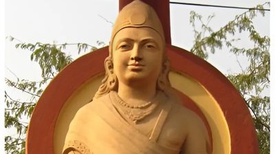 Chandragupta Maurya, kaisar pertama Dinasti Maurya. Dalam sejarah India, dialah yang pertama menyatukan anak benua India dan menaklukkan sisa-sisa kekuasaan Aleksander Agung