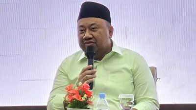 Wakil Ketua Komisi X DPR RI, Lalu Hadrian Irfani, saat Kunjungan Kerja Spesifik Komisi X ke Universitas Negersi Sebelas Maret (UNS) di Surakarta, Jawa Tengah, Kamis (20/02/2025)