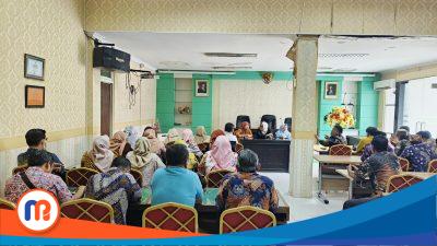 Lembaga Informasi Publik Independen (LIPI) saat gelar audensi ke Dinas Kesehatan (Dinkes) Kabupaten Bangkalan, untuk mempertanyakan anggaran kegiatan Workshop BLUD yang dilaksanakan oleh 22 Puskesmas di Kabupaten Bangkalan