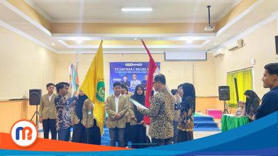 Pelantikan Pengurus Himpunan Mahasiswa Bahasa dan Sastra Indonesia (HIMABA) STKIP PGRI Bangkalan oleh Ketua Program Studi Pendidikan Bahasa dan Sastra Indonesia, Bapak Junal, M.Pd