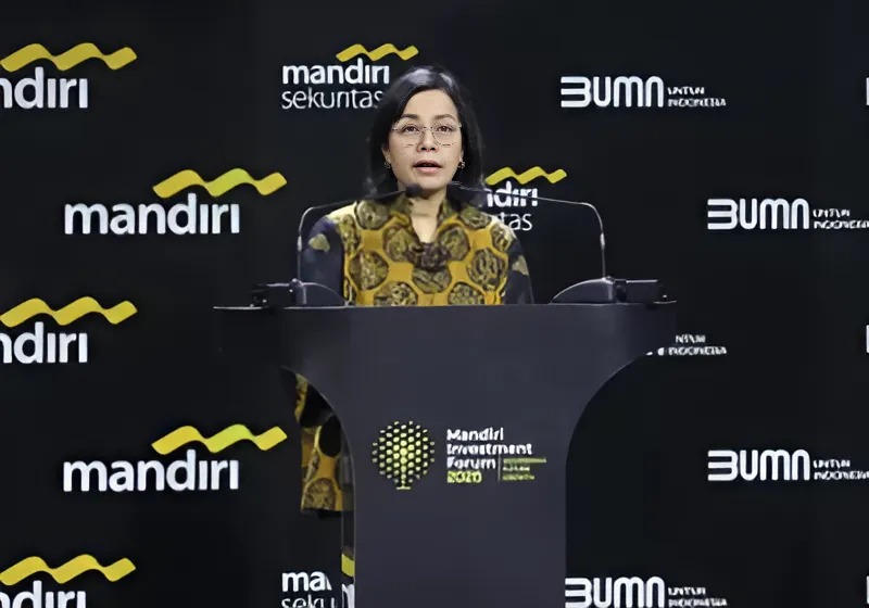 Menteri Keuangan Sri Mulyani Indrawati memberikan paparan pada acara Mandiri Investment Forum (MIF) 2025 di Jakarta, Selasa (11/2/2025). Gelaran tahunan tersebut menghadirkan banyak peserta termasuk 700 lebih investor asing dari berbagai negara secara hybrid untuk mendapatkan perkembangan terbaru terkait kebijakan domestik dan global, serta menggali potensi investasi di Indonesia