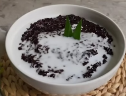 Bubur Ketan Hitam, Kuliner Manis yang Kaya Sejarah