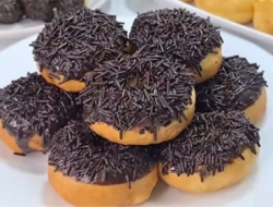 Donat: Kue Klasik dengan Beragam Variasi