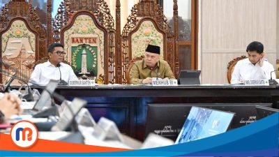 Menteri Perhubungan RI bersama Gubernur dan Wakil Gubernur Banten saat rapat koordinasi persiapan angkutan lebaran