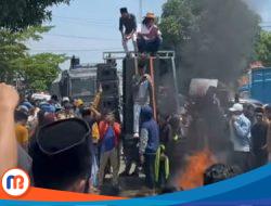 Ribuan Warga Tuntut Pilkades Sampang 2025 Digelar Sesuai Jadwal