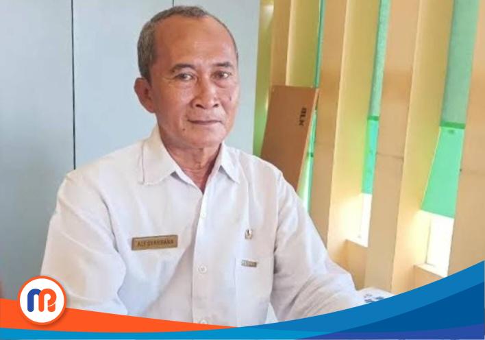 Kepala Bidang Penempatan Kerja dan Transmigrasi Diskop UKM-Naker Kabupaten Pamekasan, Ali Syahbana, usai diwawancarai