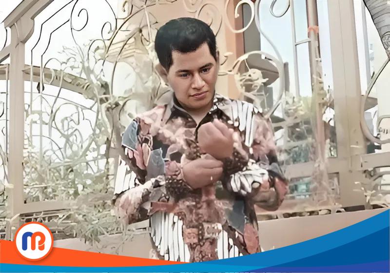 Ahmad Mudabbir, pemuda asal Madura ini adalah praktisi hukum yang sudah lama bergulat di dunia advokasi legitasi di Jawa Timur