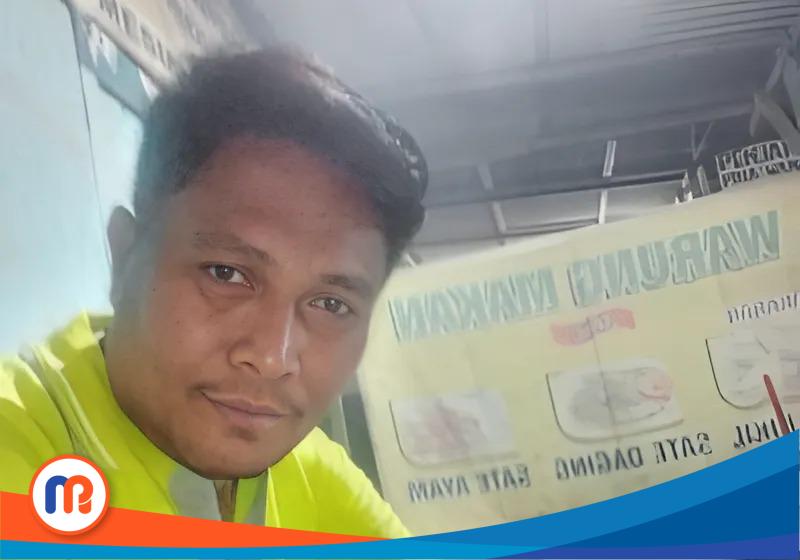 Herman Hidayat, Mamang panggilan akrabnya, adalah Ketua DPC ProJo Kabupaten Sampang, Madura, Jawa Timur