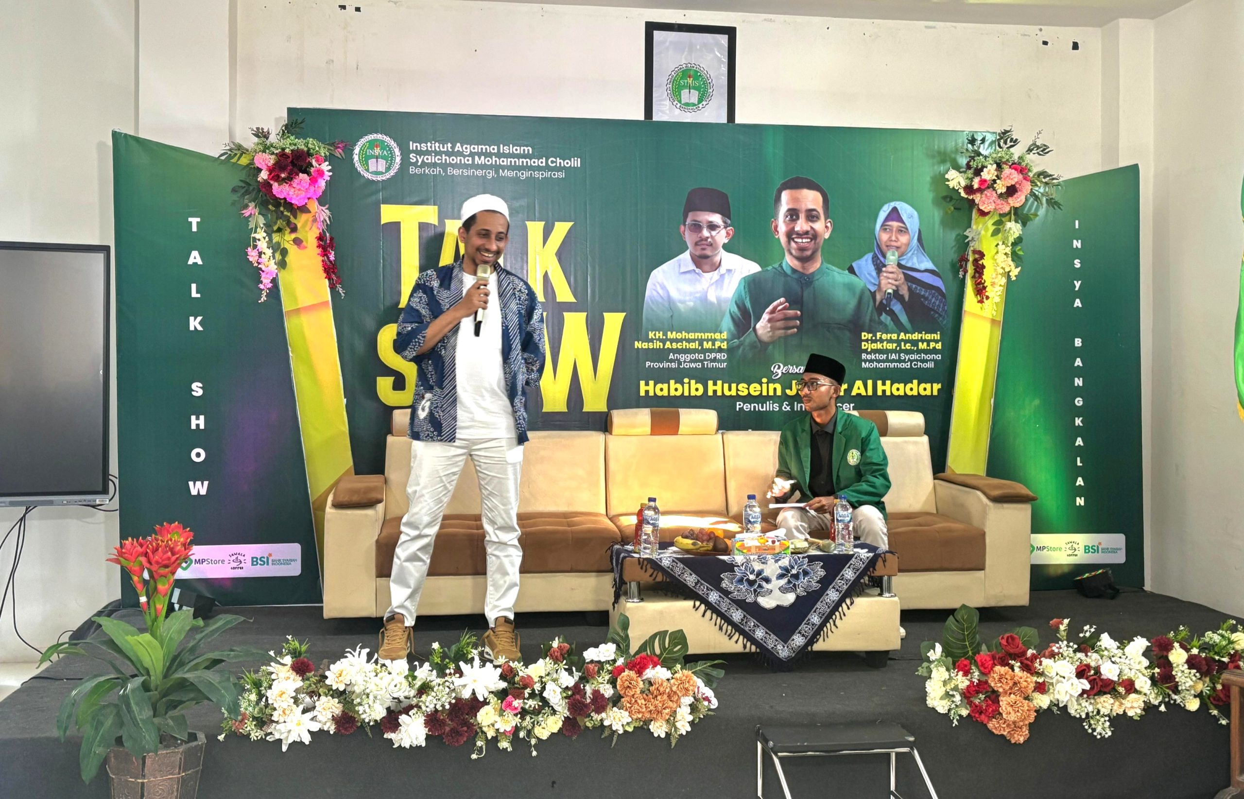 Habib Husein Ja’far Al Hadar, saat mengisi materi talk show di Institut Agama Islam Syaichona Muhammad Cholil Bangkalan