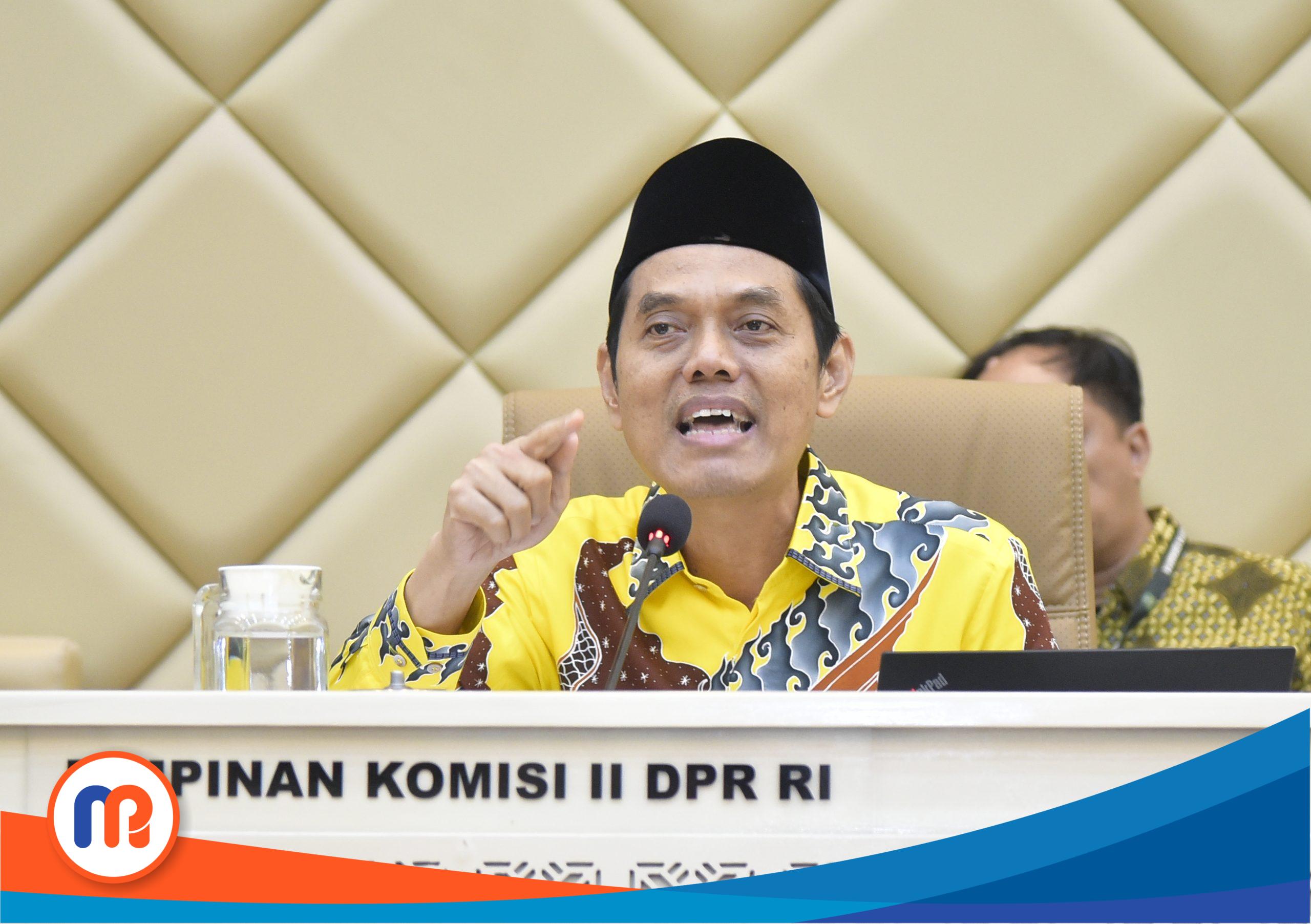 Wakil Ketua Komisi II DPR RI, Zulfikar Arse Sadikin, saat RDP dengan Sekretaris Jenderal Kemendagri Tomsi Tohir dan Dirjen Bina Pemerintahan Desa Kemendagri La Ode Ahmad P. Bolombo di Gedung Nusantara, Senayan, Jakarta, Selasa (20/05/2025) kemarin