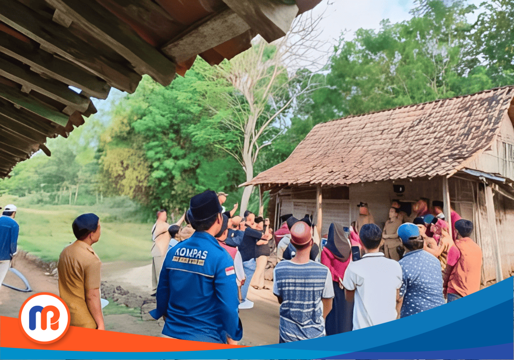 Dalam misi penuh semangat dan solidaritas, Koalisi Mahasiswa dan Pemuda Sepulu beraksi nyata. Bersama Pemkab Bangkalan, pemerintah desa, organisasi masyarakat, dan para relawan, mereka membangun kembali rumah Mbah Sadima—seorang lansia yang selama ini tinggal di rumah nyaris roboh. Bukti bahwa gotong royong masih hidup, bahkan di tengah tantangan.