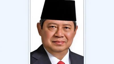 Susilo Bambang Yudhoyono (SBY), Presiden keenam Indonesia, dalam foto suntingan tahun 2013 yang dibagikannya lewat akun X @SBYudhoyono, Kamis, 19 Juni 2025. Dalam unggahan tersebut, SBY menegaskan bahwa arah perdamaian dunia kini berada di tangan lima pemimpin kuat.
