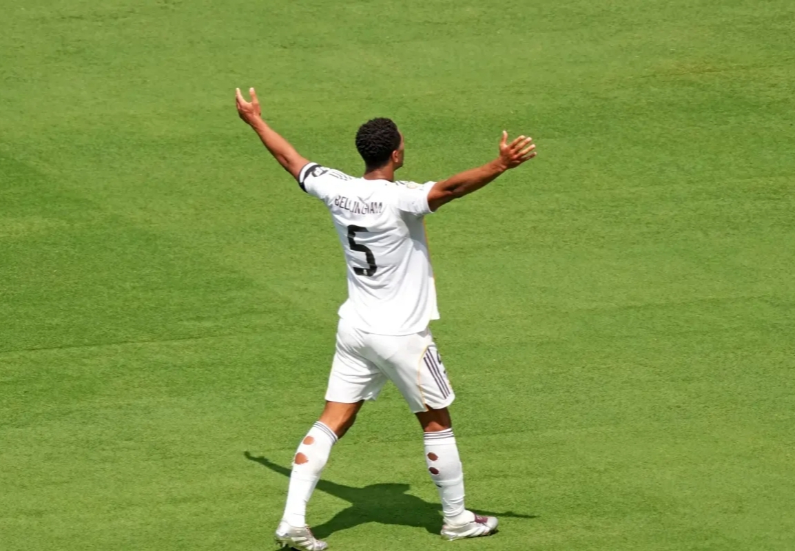 Jude Bellingham, gelandang nomor punggung 5 Real Madrid, tampil memukau di laga Piala Dunia Antarklub FIFA 2025 yang digelar di Amerika Serikat.