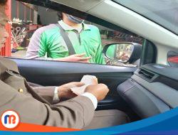 Peringati Hari Lahir Pancasila, Kejari Pamekasan Gelar Aksi Sosial untuk Tukang Becak dan PKL