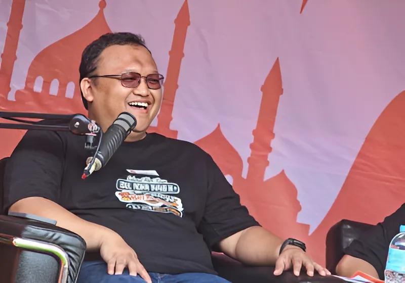 Muhammad Kholid, Sekretaris Jenderal Partai Keadilan Sejahtera (PKS), saat di panggung Live Podcast "Report Penyembelihan Kurban 1446 H"